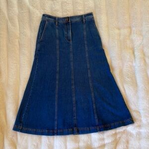 Boden denim skirt